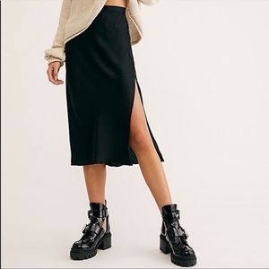 Free people size medium silk slip midi skirt with slit